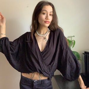 BLACK PETAL AND PUP TOP